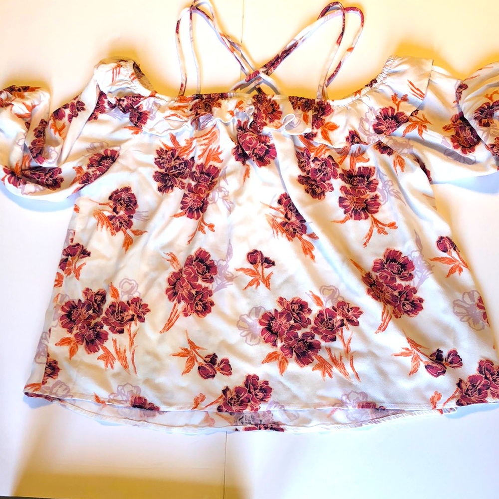 Entro off the shoulder airy floral blouse